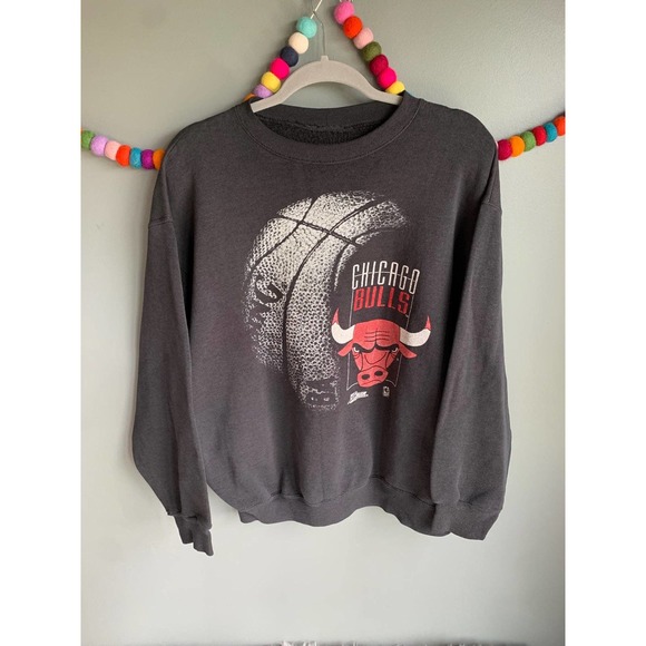 VTG 90s Salem Chicago Bulls crewneck - Picture 1 of 6